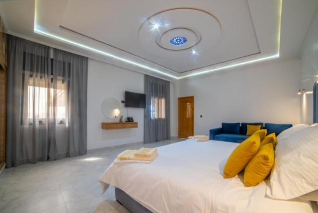 אזרו Riad Gold מראה חיצוני תמונה