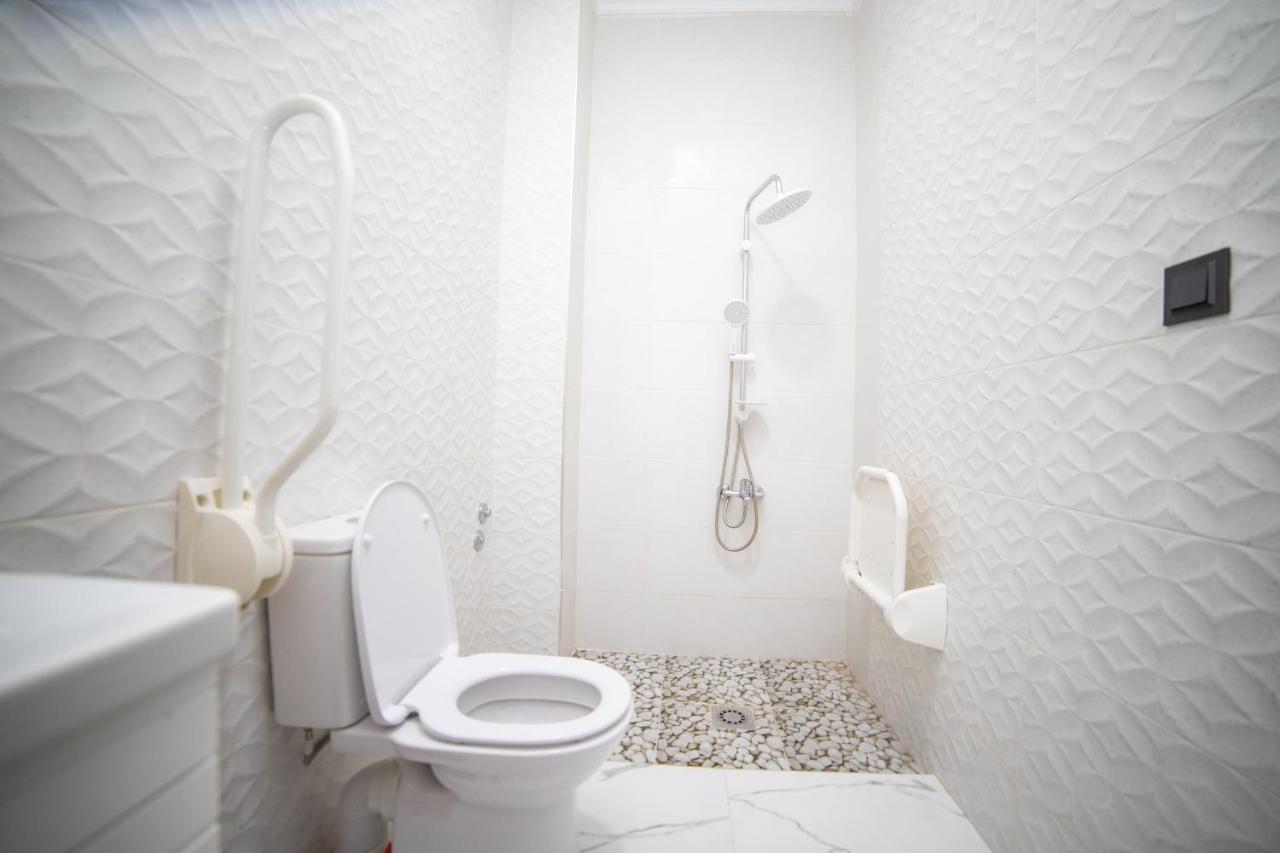 אזרו Riad Gold מראה חיצוני תמונה